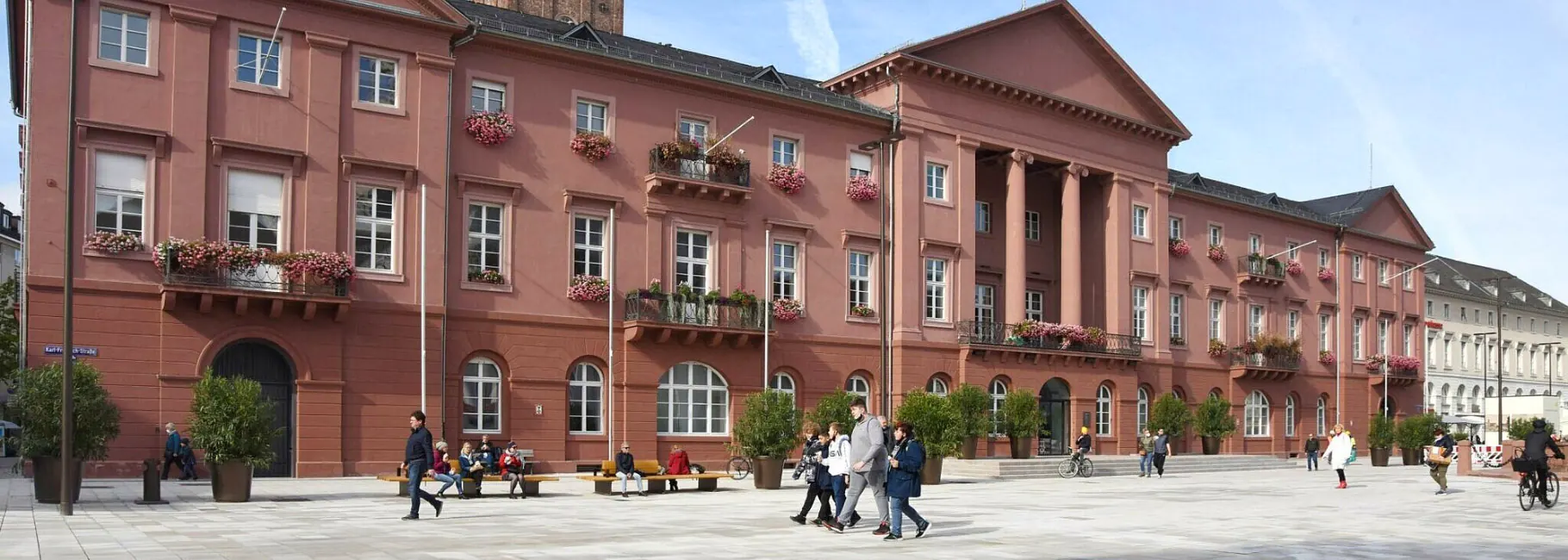 stadt_karlsruhe_rathaus.webp